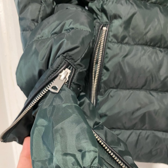 Coat - Picture 6 of 6